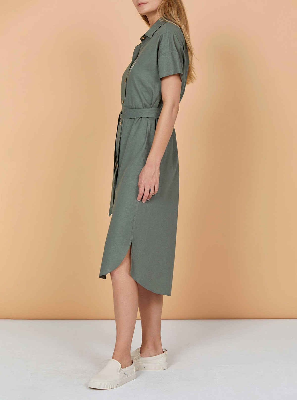 Lightning Bolt - BUTTONED LINEN DRESS IN WITH BELT - 23SWODRE005G63000S