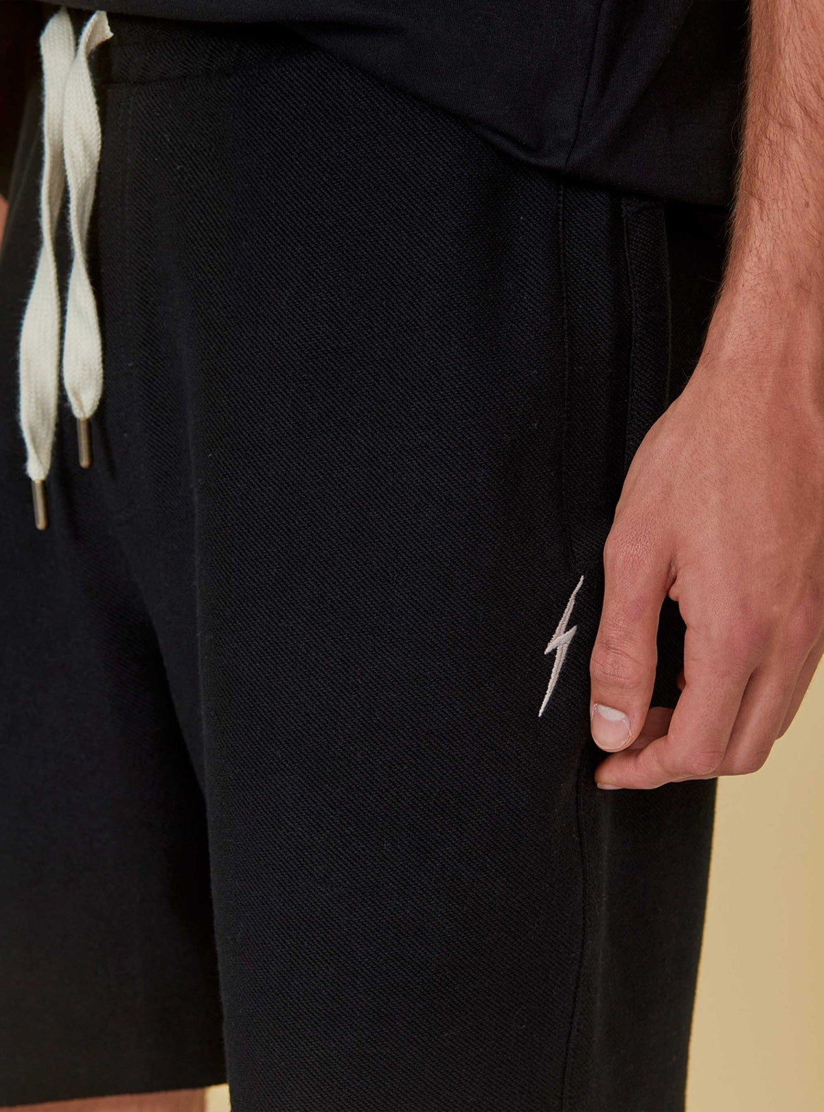 Lightning Bolt - CASUAL SWEATSHORTS - 23SMASSH003K01000S