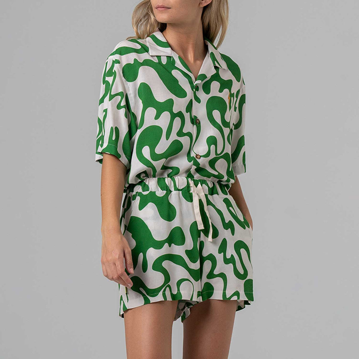 Lightning Bolt - FLUID VISCOSE SHORT FLUBBER - 22SWOSHT002W10000S