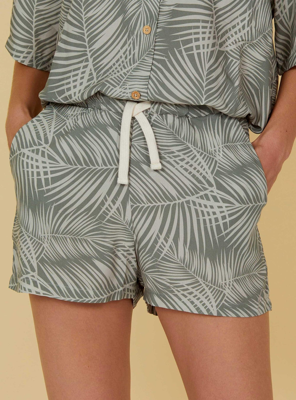 Lightning Bolt - PRINTED SHORTS - 23SWOSHT002S18000S